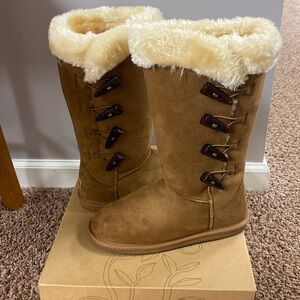 Womens Apres Tall Button Boot